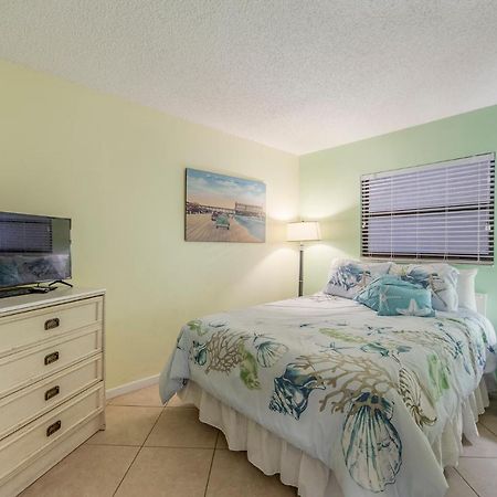 407 Beach Place Condos سانت بيتي بيتش المظهر الخارجي الصورة