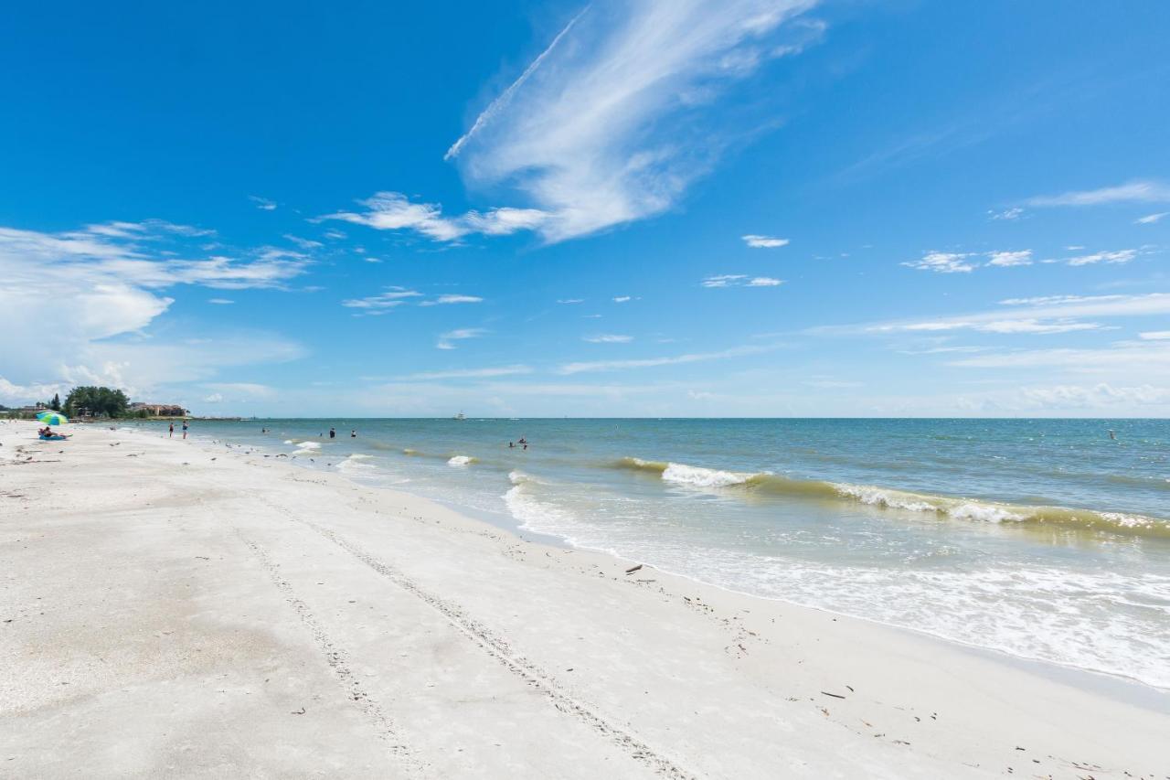 407 Beach Place Condos سانت بيتي بيتش المظهر الخارجي الصورة
