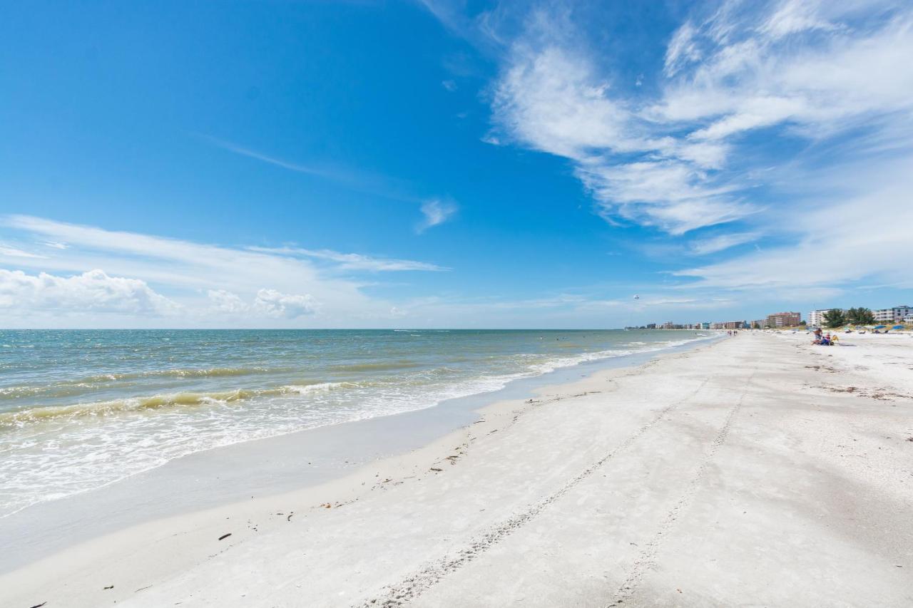 407 Beach Place Condos سانت بيتي بيتش المظهر الخارجي الصورة